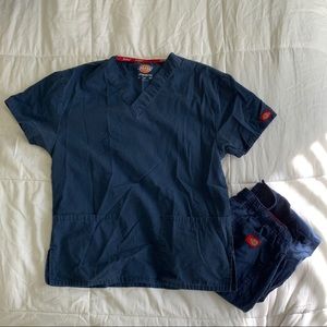 Women’s Dickies Signature Scrub Set